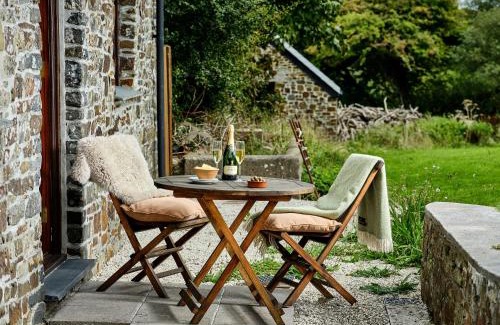 Hartland House | The Granary