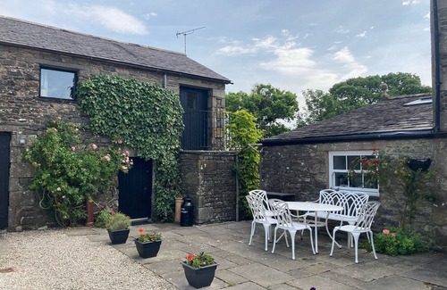 Carnforth Cottage | The Granary