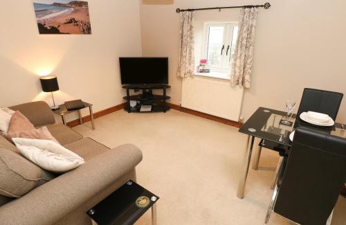 Scurlage House | The Granary
