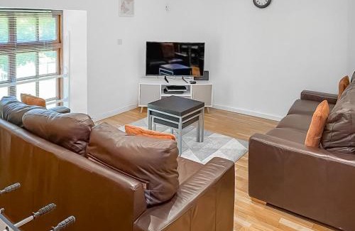 Plympton House | The Granary House