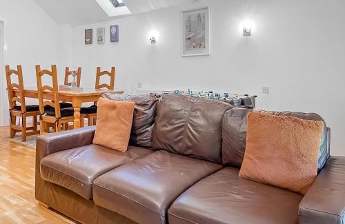 Plympton House | The Granary House