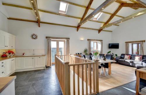 Barnstaple House | The Granary Muddiford
