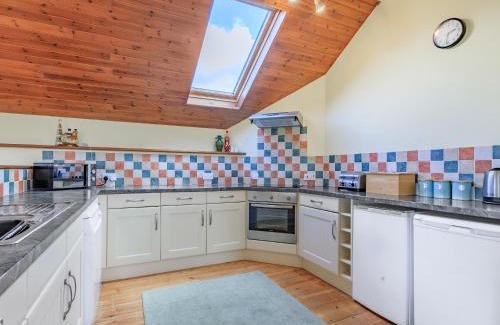 Westleigh House | The Granary - Uk35755