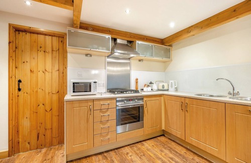 Grimsby Cottage | The Granary - UK44520