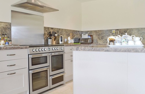 Chippenham Cottage | The Granary - W43949