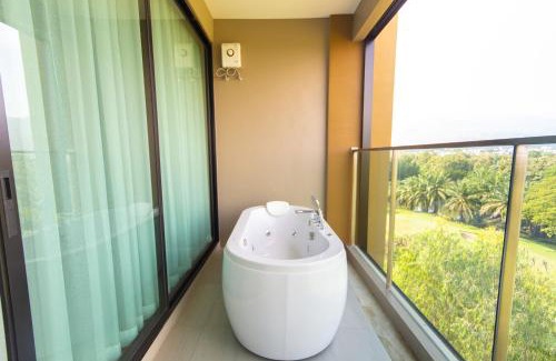 Su Thep Hotel | The Grand Chaiyapruek Nimman Chiangmai