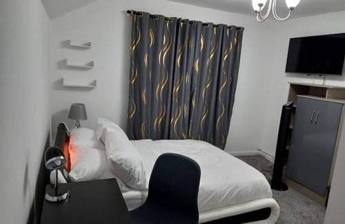 Manchester House | The Grand Eloquence of Beauty