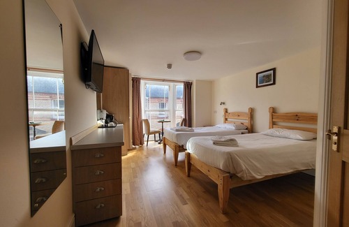 Hele Hotel | The Grand Harbour Hotel