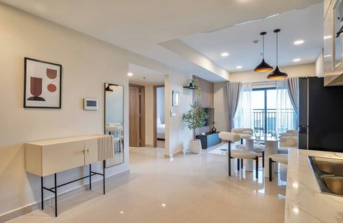 District 1 Apartment | The Grand Manhattan Apt Luxury Vacation
