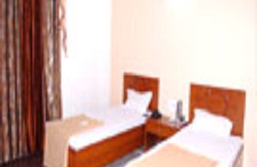 Jaunpur Hotel | The Grand Utsav Motal Jaunpur