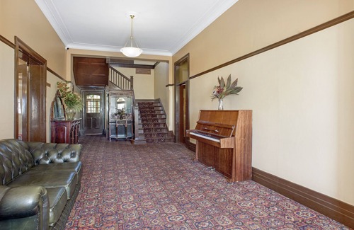 Wentworth Falls Hotel | The Grand View Hotel