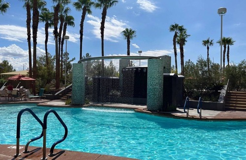Enterprise Condo | The Grandview, Las Vegas Feb 9-16 2024 1 BR Full kit. 6 mi to Allegiant stadium