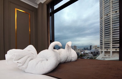 Downtown George Town Apartment | The Granite Luxury Hotel