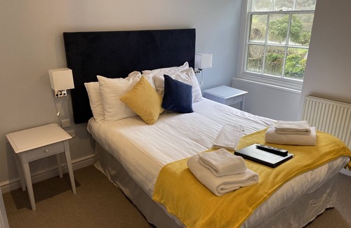 Maentwrog Hotel | The Grapes Hotel