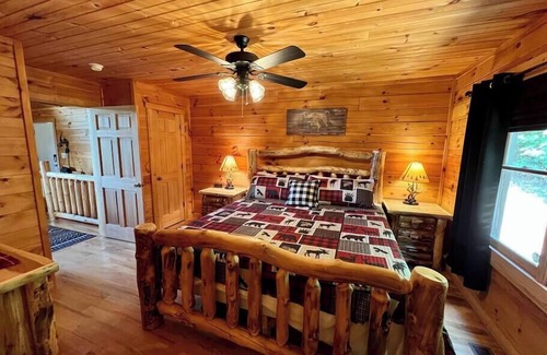 Purlear House | The Great Indoors Mountain Retreat