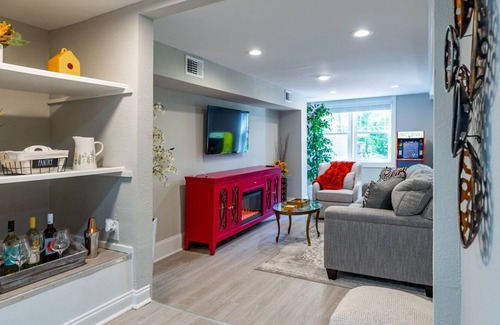 Fairburn House | The GreatHomesATL House