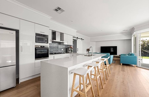 Broadwater House | The Green at Broadwater