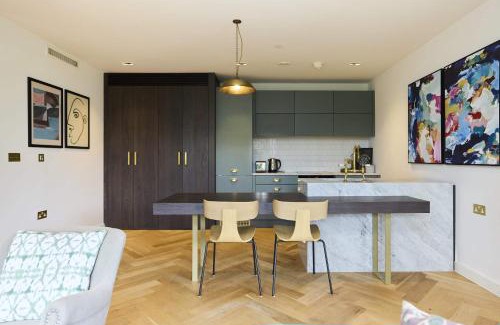 West Hampstead Apartment | The Green Balcony Flat in West Hampstead