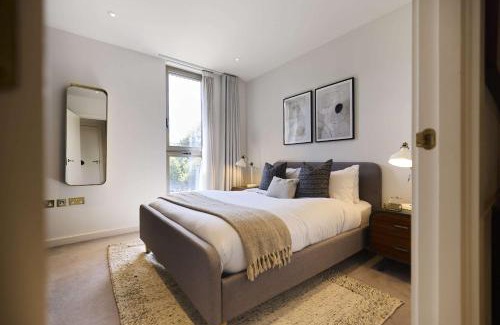 West Hampstead Apartment | The Green Balcony Flat in West Hampstead