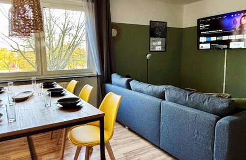 Herne Apartment | The green cow 6P apartment Balcony Smart TV