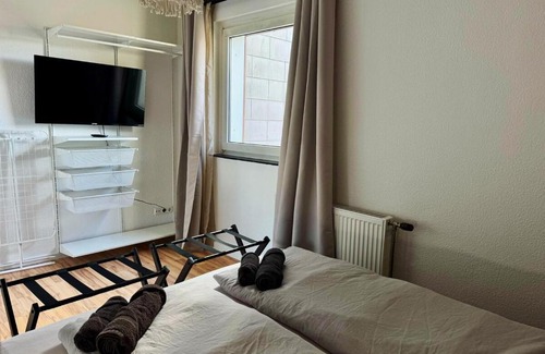 Herne Apartment | The green cow 6P apartment Balcony Smart TV