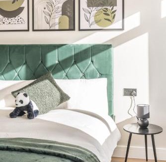 Royal Docks Apartment | The Green Docks Studio
