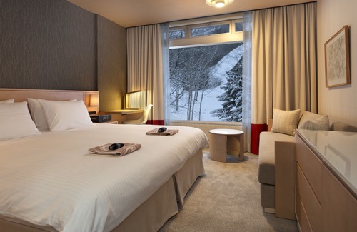 Niseko Resort | The Green Leaf Niseko Village