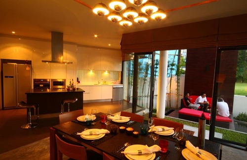 Kathu Villa | The Green Mile Villa