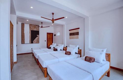 Pelena Resort | The Green Rooms Surf & Yoga Camp - ON THE BEACH - Prime location Renovated 2024