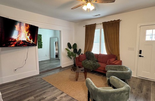 West End House | The Greenery Oasis 3BD/2BTH nNear downtown Atlanta