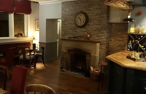 Cromford Hotel | The Greyhound Hotel