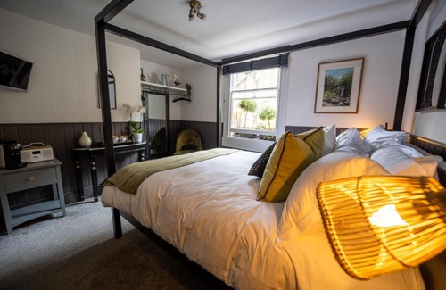 Bath City Centre Hotel | The Griffin Inn Bath