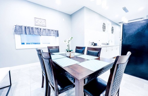 Downtown Niagara Falls House | The Griffon House