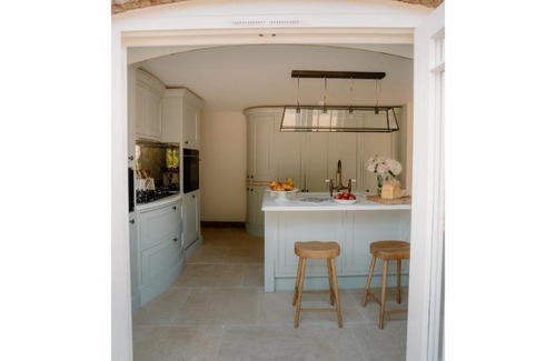 Bunbury House | The Grooms Cottage