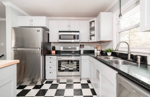 Vista Acres House | The Grove: Gather. Relax. Play. Shop. Explore.