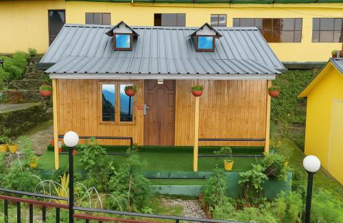 Kanatal Hotel | The Gypsy Soul