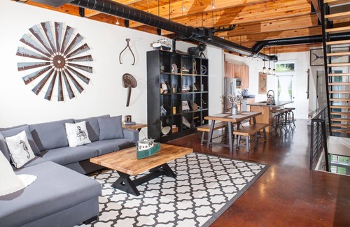 Habersham Condo | The Habersham Loft in Beaufort, South Carolina