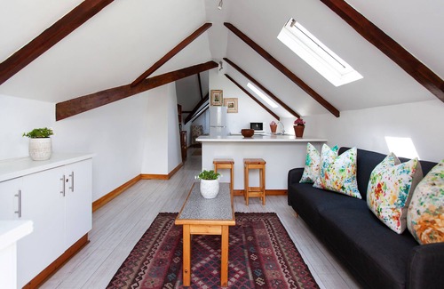 Worcester House | The Habit Guest House