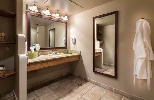 Downtown Santa Fe Hotel | The Hacienda & Spa at Hotel Santa Fe