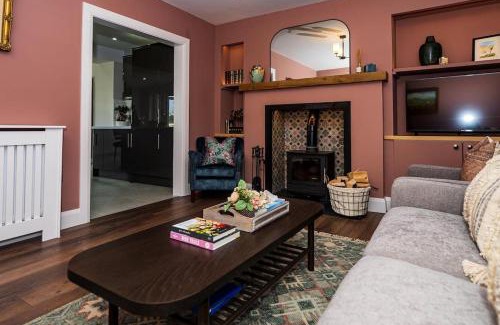 Ballymena House | The Halt @ The Halfway House Country Pub