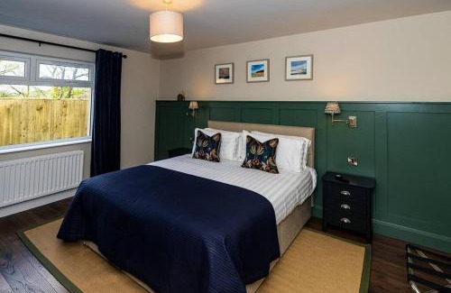 Ballymena House | The Halt @ The Halfway House Country Pub