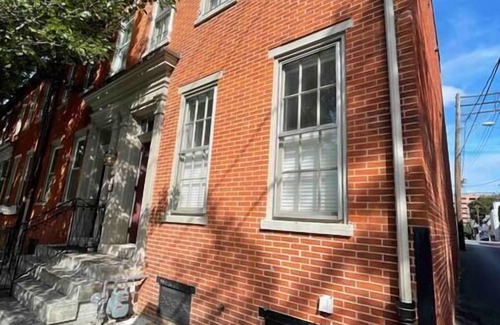Lancaster Apartment | THE HANNAH HOUSE - DOWNTOWN HISTORIC LANCASTER
