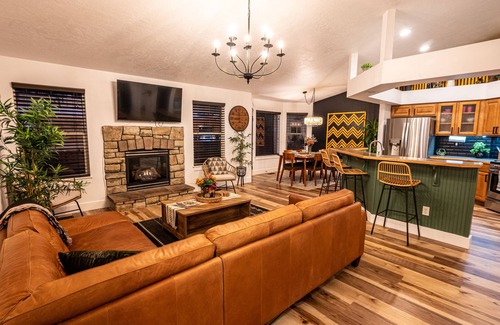 Southwest Ada County Alliance House | The Happy Habitat in Beautiful Boise