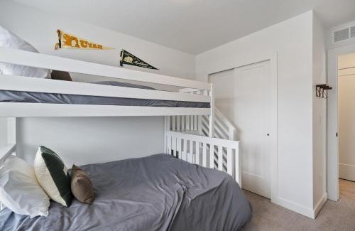 Mountain Green House | The Happy Place near Snowbasin
