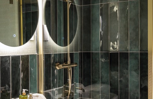 Carnlough Hotel | The Harbourview Hotel