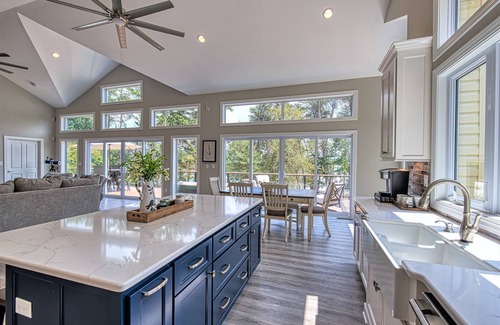 Anderson House | The Hartwell Landing -Lake Hartwell, SC Waterfront Luxury Home Sleeps up to 29