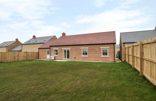 Embleton Cottage | THE HAVEN, country holiday cottage, with a garden in Embleton