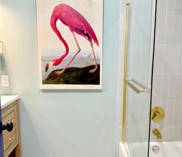 North Charleston House | The Haven Haus - 2 Kings 1 Queen, 5 Minutes from Airport, 15 minutes to downtown
