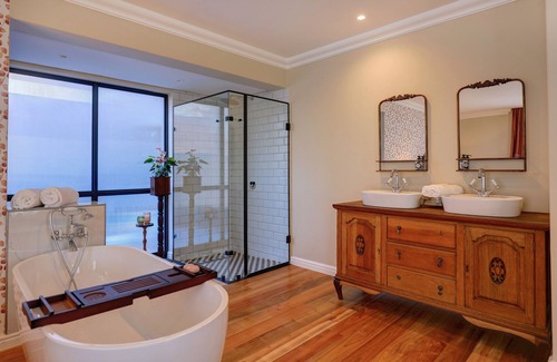 George Hotel | The Hawthorn Boutique Hotel