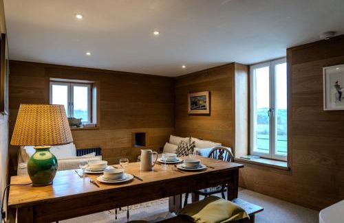 Longnor Apartment | The Hayloft at Lower Hurst Farm
